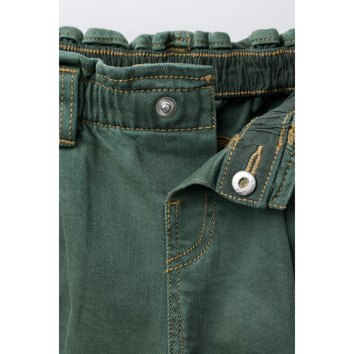 БРЮКИ-БАНАНЫ ИЗ ТВИЛА С ЦВЕТОЧНОЙ ВЫШИВКОЙ