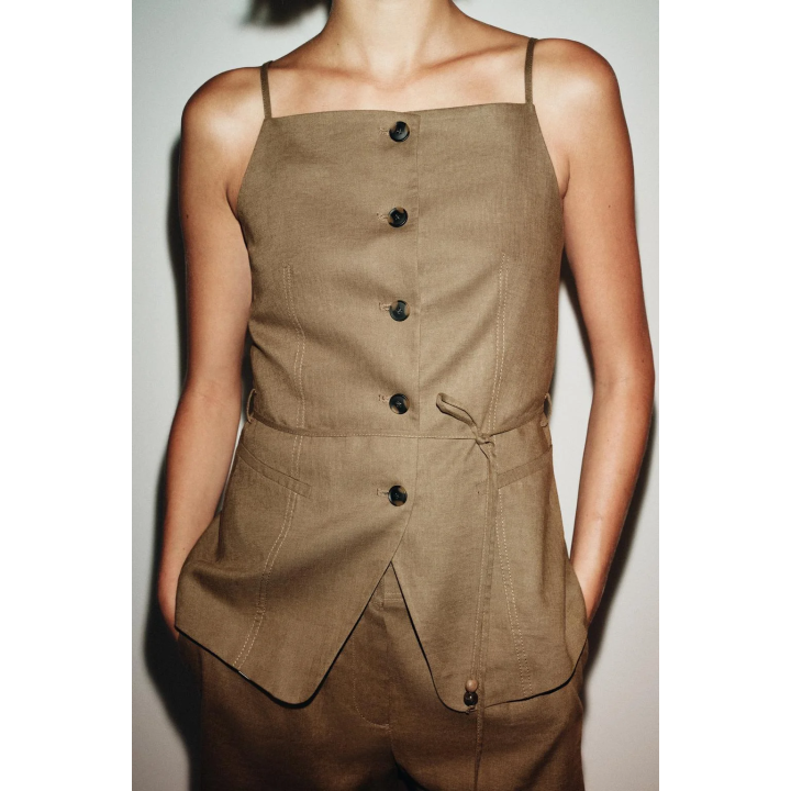 ЖИЛЕТ ИЗО ЛЬНА С ПОЯСОМ И БИСЕРОМ