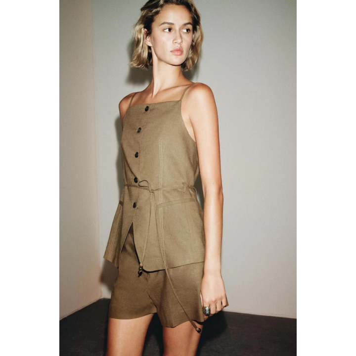 ЖИЛЕТ ИЗО ЛЬНА С ПОЯСОМ И БИСЕРОМ