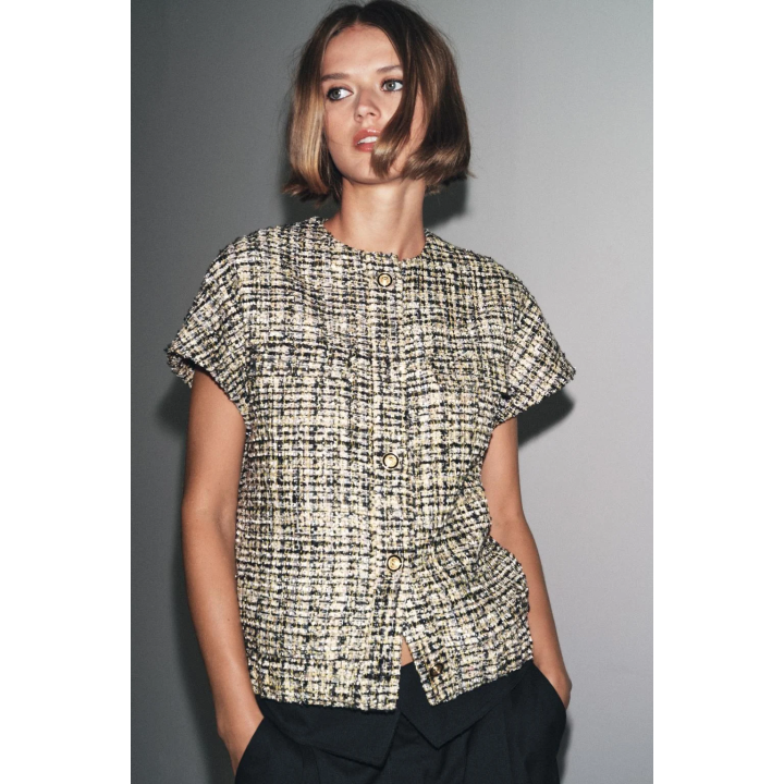 ЖИЛЕТ ИЗ РЕЛЬЕФНОЙ ТКАНИ С ПУГОВИЦАМИ — ZW COLLECTION