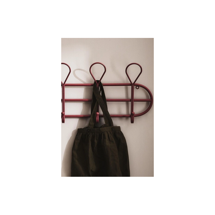 CHILDREN'S IRON CLOTHES RACK