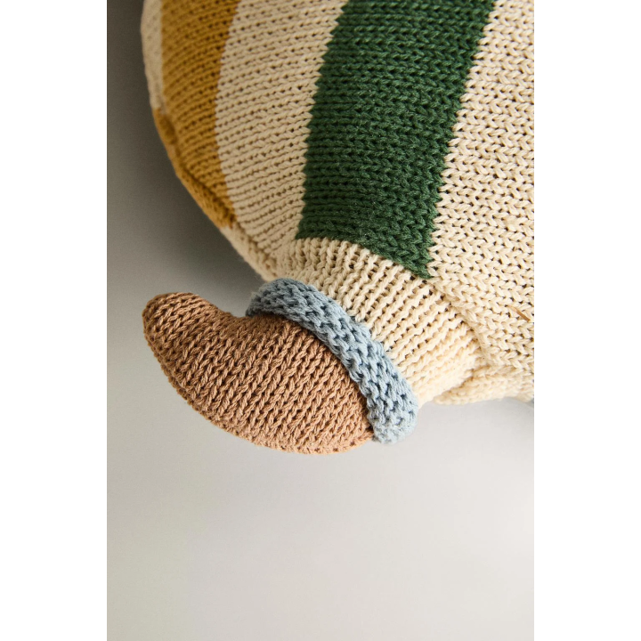 CHILDREN'S KNIT DOG CUSHION