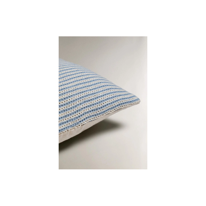 CHILDREN'S EMBROIDERED LETTER E CUSHION