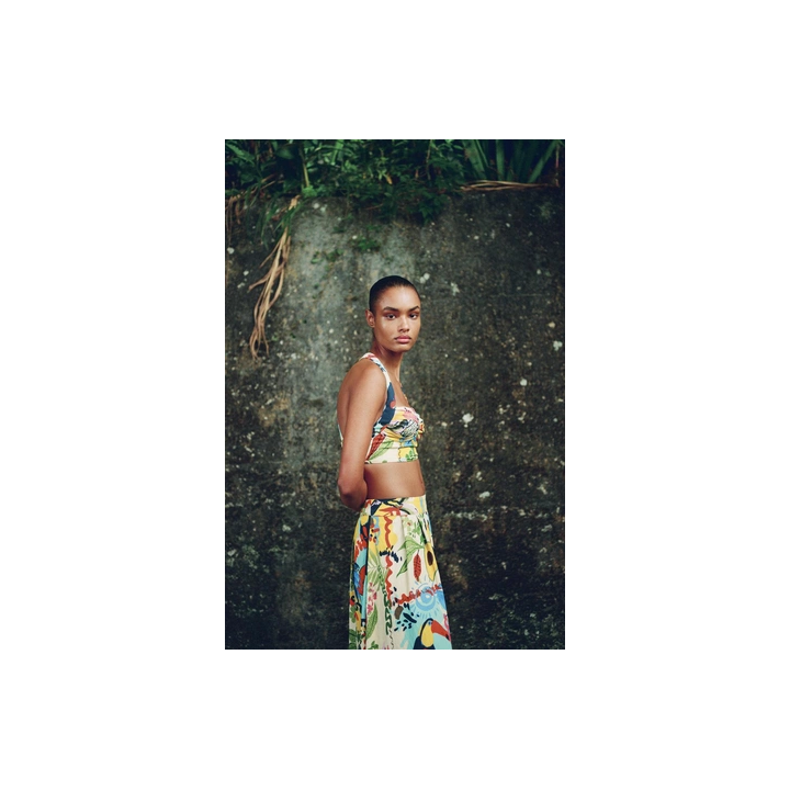 КОРОТКИЙ ТОП С ПРИНТОМ