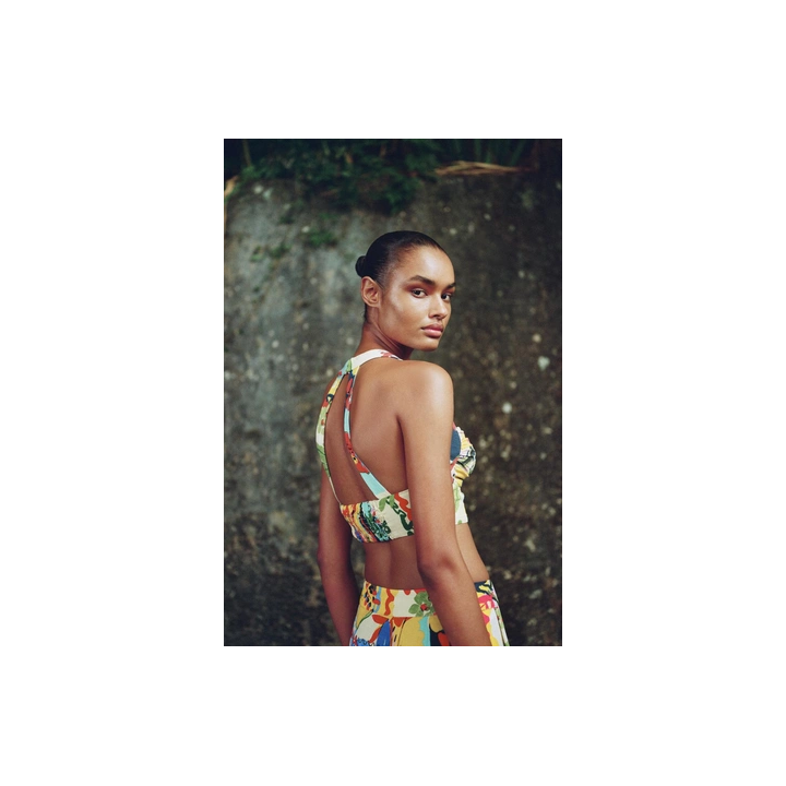 КОРОТКИЙ ТОП С ПРИНТОМ