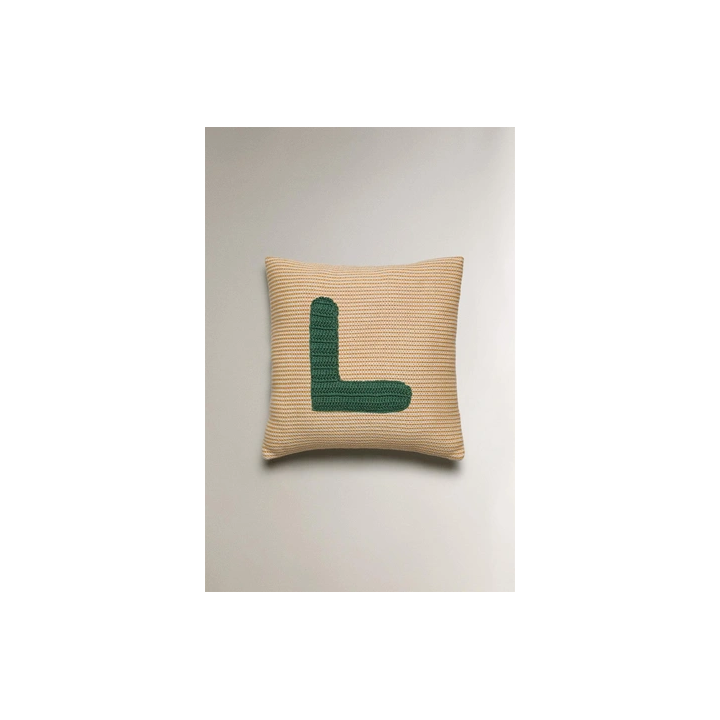 CHILDREN'S EMBROIDERED LETTER L CUSHION