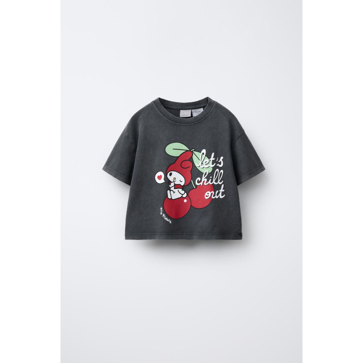 ФУТБОЛКА С ЭФФЕКТОМ ПОТЕРТОСТИ И ПРИНТОМ MY MELODY © SANRIO