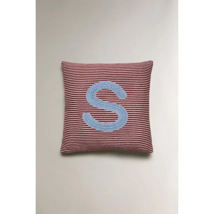 CHILDREN'S EMBROIDERED LETTER S CUSHION