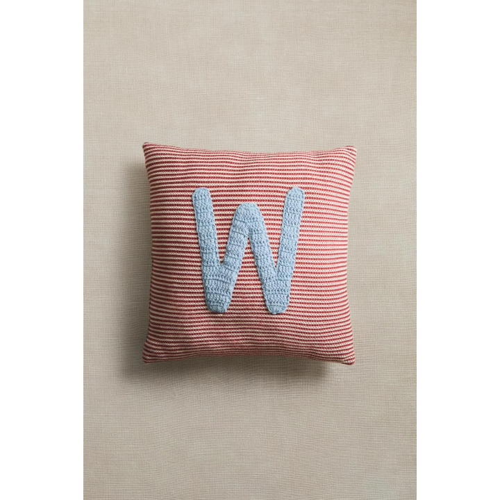 CHILDREN'S EMBROIDERED LETTER W CUSHION