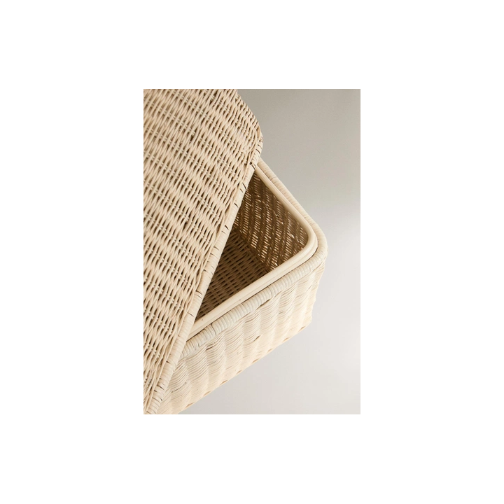 CHILDREN’S RATTAN BASKET WITH LID