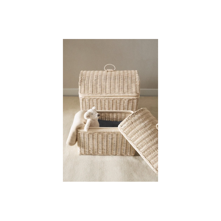CHILDREN’S RATTAN BASKET WITH LID