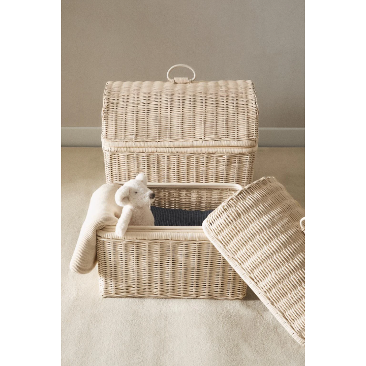 CHILDREN’S RATTAN BASKET WITH LID