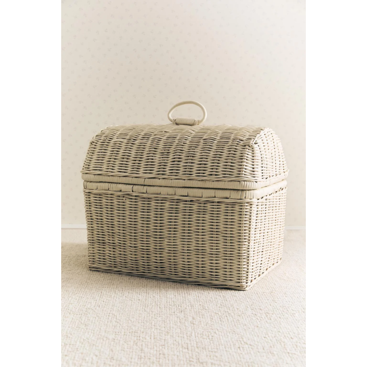 CHILDREN’S RATTAN BASKET WITH LID