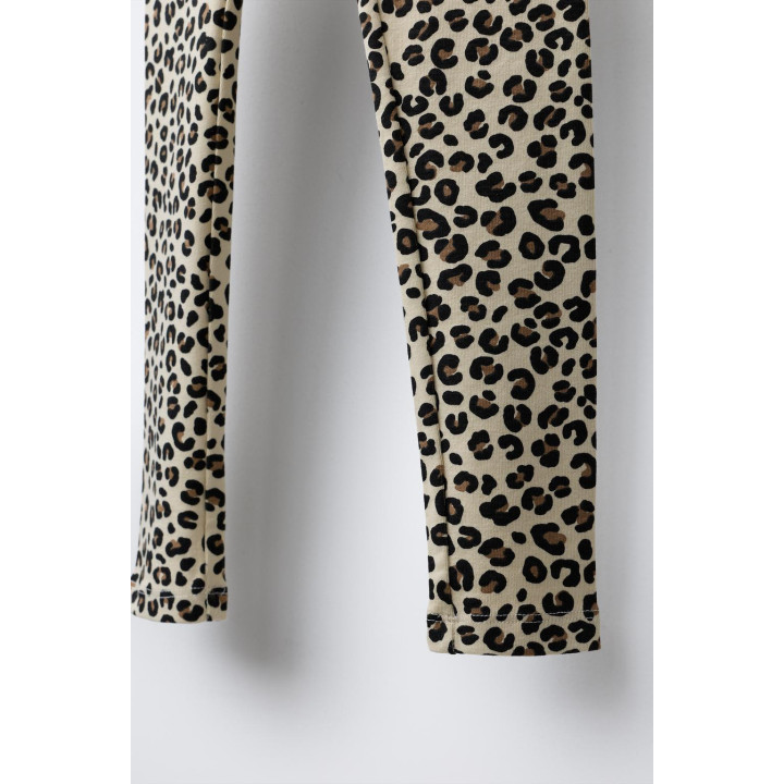 БАЗОВЫЕ ЛЕГИНСЫ С АНИМАЛИСТИЧЕСКИМ ПРИНТОМ