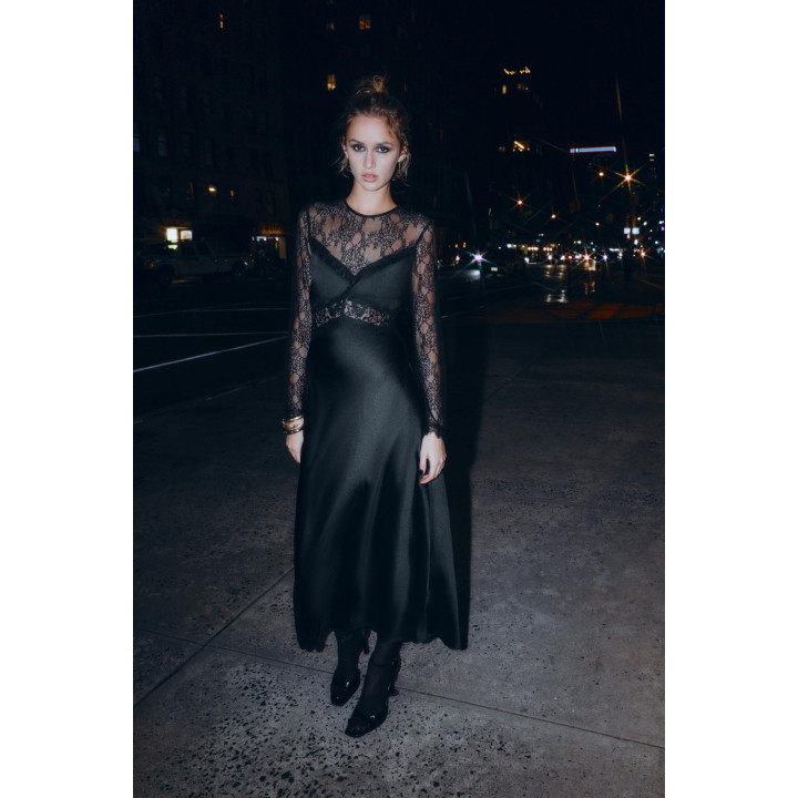 РУБАШКА С ВЫШИВКОЙ