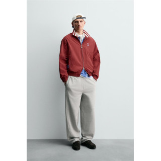 ТЕХНИЧЕСКАЯ КУРТКА С НАШИВКАМИ CHAMPION ® X ZARA