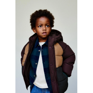 СТЕГАНЫЙ ФЛИСОВЫЙ ПУХОВИК В СТИЛЕ КОЛОР-БЛОК WATER REPELLENT