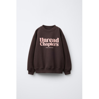 ТОЛСТОВКА С РЕЛЬЕФНОЙ НАДПИСЬЮ