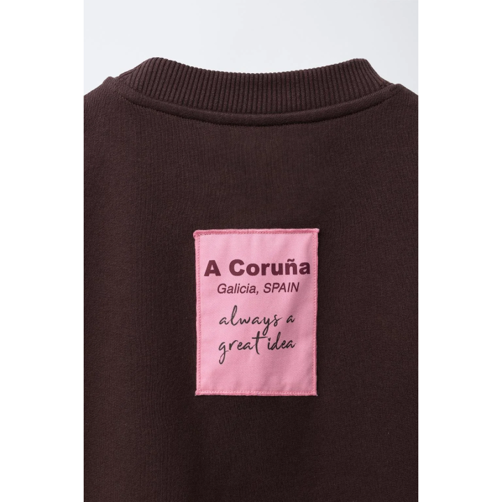 ТОЛСТОВКА С ПРИНТОМ А-КОРУНЬЯ