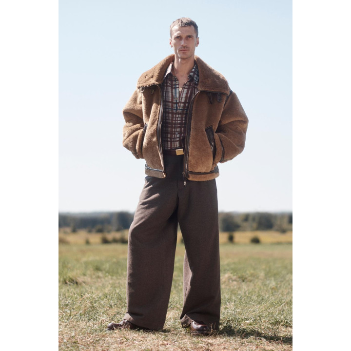 Куртка из экокожи и овчины с контрастными деталями limited edition