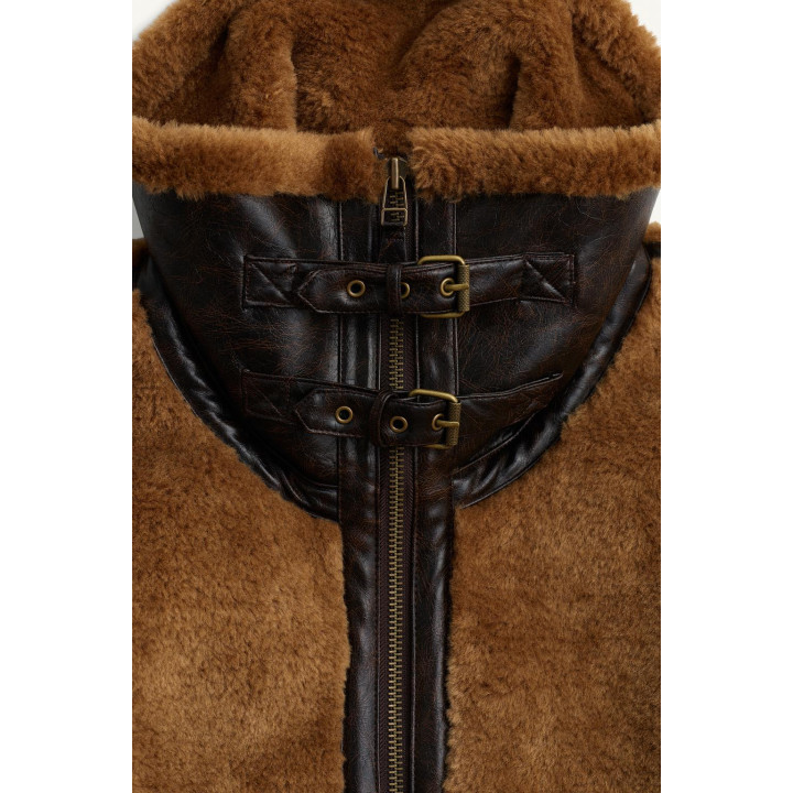 Куртка из экокожи и овчины с контрастными деталями limited edition