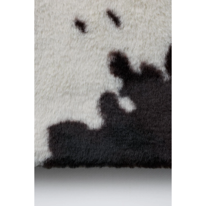 КУРТКА ИЗ ИСКУССТВЕННОГО МЕХА С КОРОВЬИМ ПРИНТОМ