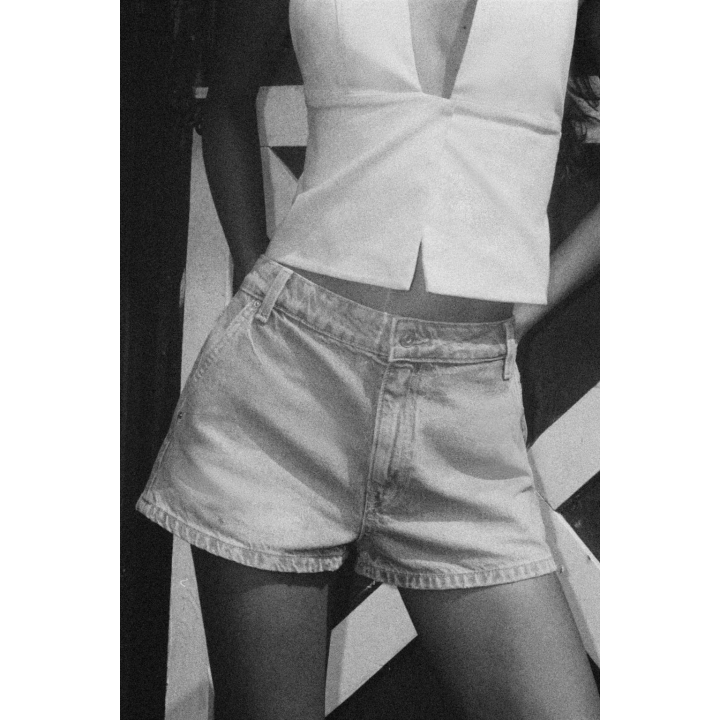 Джинсовые шорты chino trf