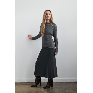 КОМБИНИРОВАННОЕ ПЛАТЬЕ ИЗ МЯГКОЙ ТКАНИ