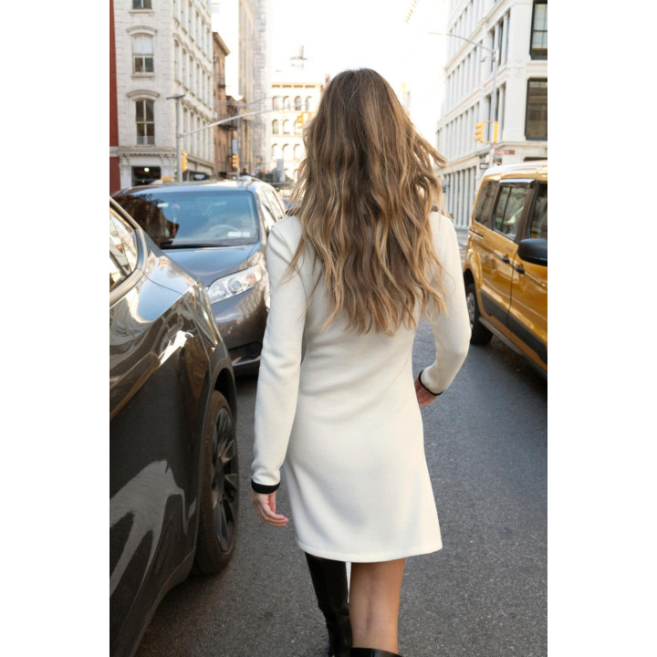 КОРОТКОЕ МЯГКОЕ ПЛАТЬЕ