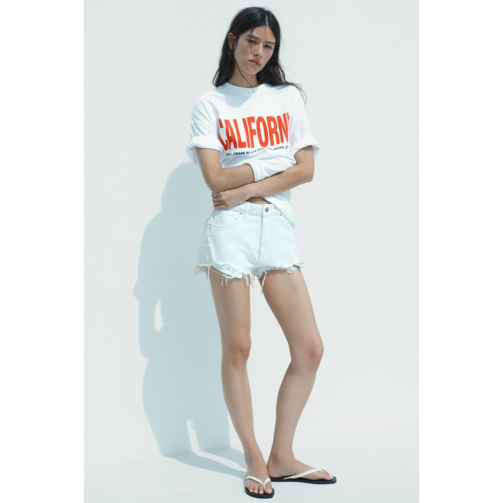 ФУТБОЛКА ОВЕРСАЙЗ С ТЕКСТОМ