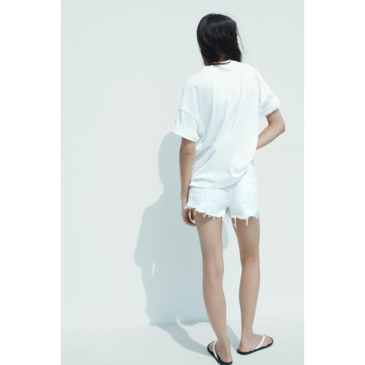 ФУТБОЛКА ОВЕРСАЙЗ С ТЕКСТОМ