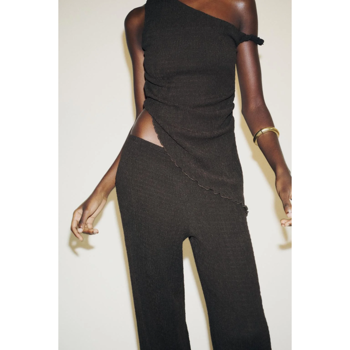 ТОП АСИММЕТРИЧНОГО КРОЯ С ТЕКСТУРОЙ