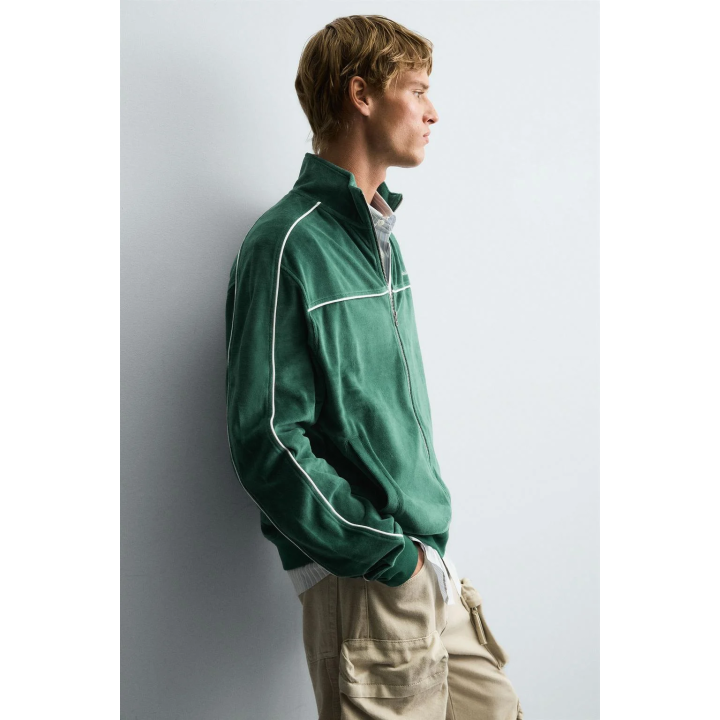 ВЕЛЮРОВАЯ ТОЛСТОВКА НА МОЛНИИ