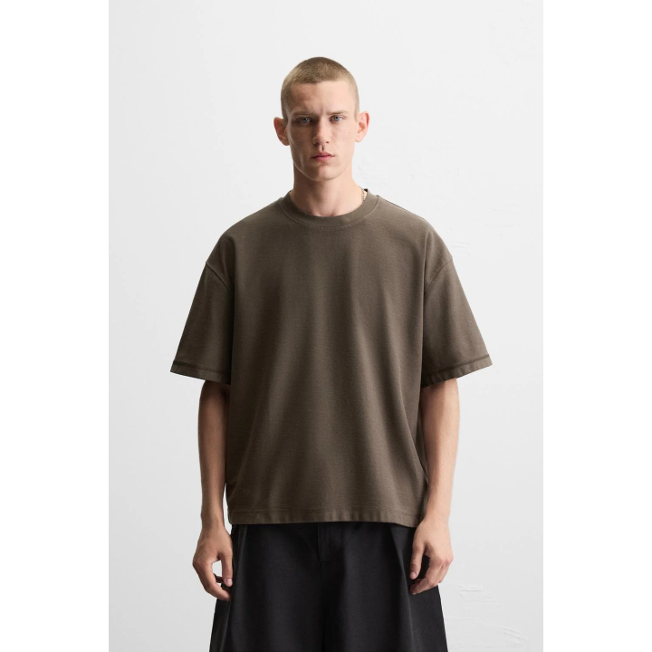 Футболка прямого кроя из плотного хлопкового трикотажа