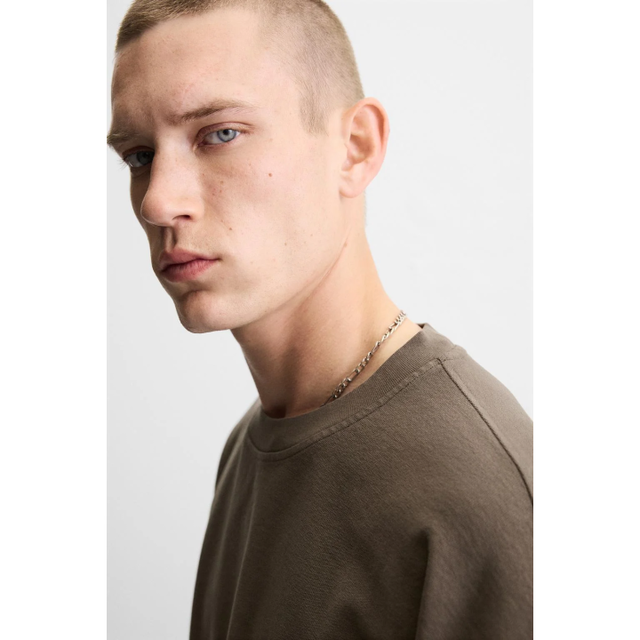 Футболка прямого кроя из плотного хлопкового трикотажа