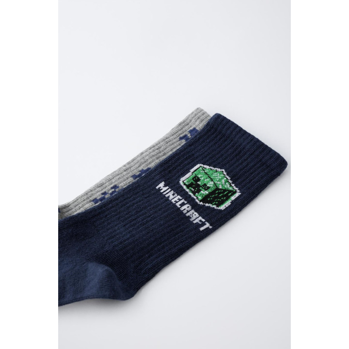 Набор из двух пар длинных носков minecraft © mojang ab. ™