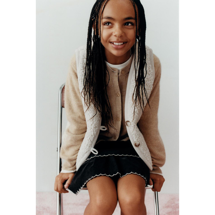 ЖИЛЕТ ИЗ ВЕЛЬВЕТА И ИСКУССТВЕННОЙ ОВЧИНЫ