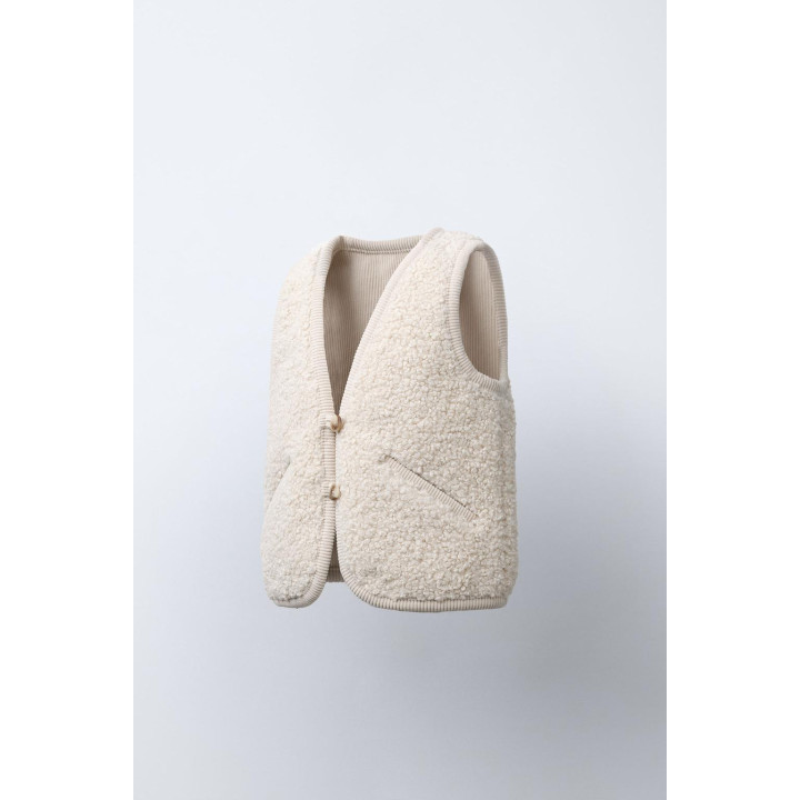 ЖИЛЕТ ИЗ ВЕЛЬВЕТА И ИСКУССТВЕННОЙ ОВЧИНЫ