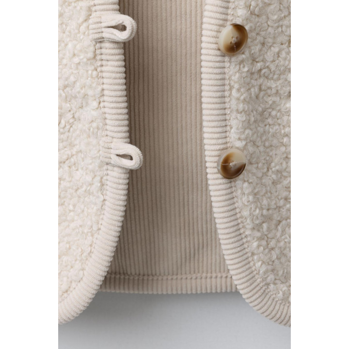 ЖИЛЕТ ИЗ ВЕЛЬВЕТА И ИСКУССТВЕННОЙ ОВЧИНЫ