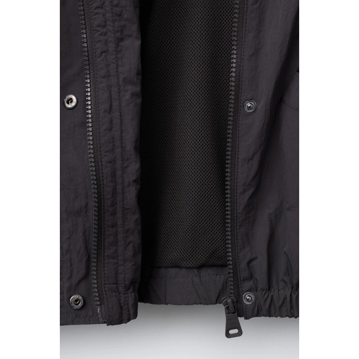 Ветрозащитная парка для верховой езды