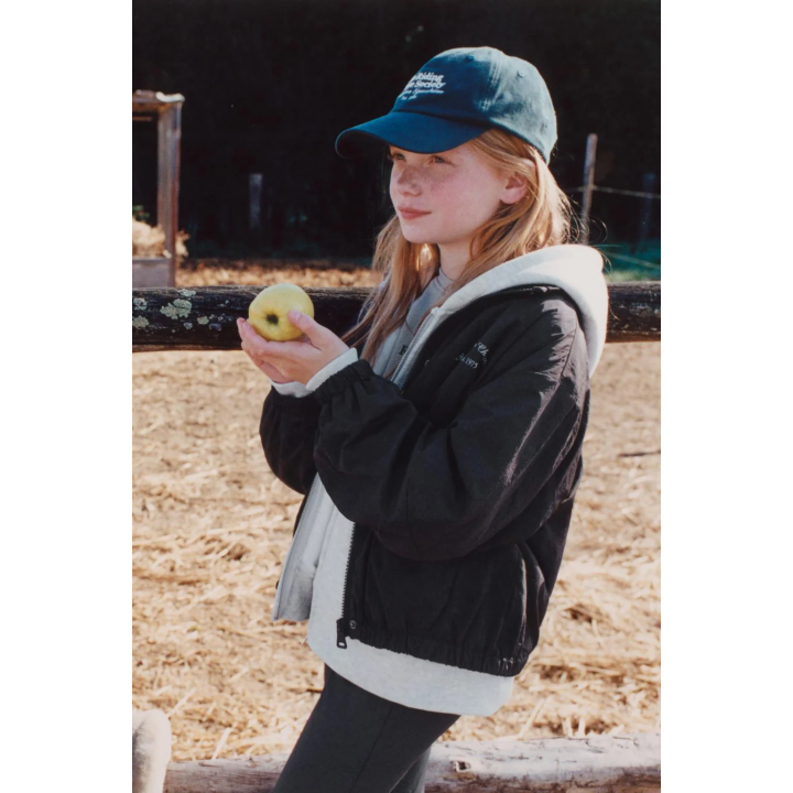 Ветрозащитная парка для верховой езды