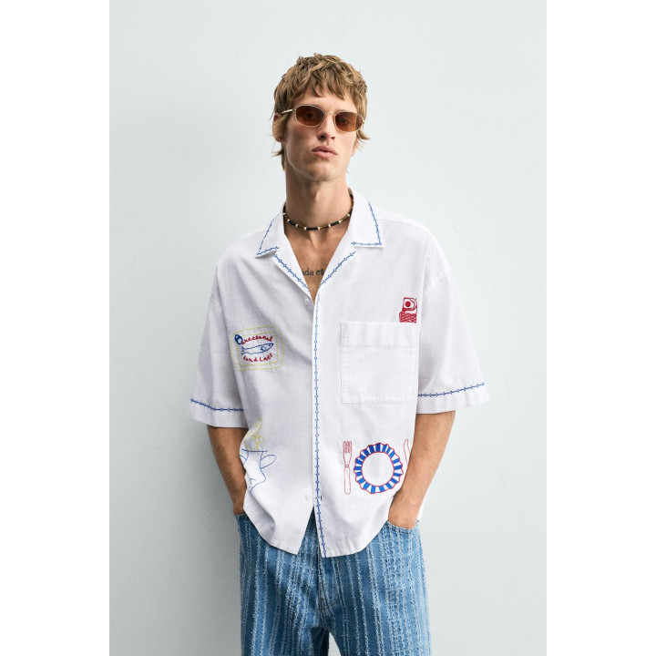 РУБАШКА С КОНТРАСТНОЙ ВЫШИВКОЙ