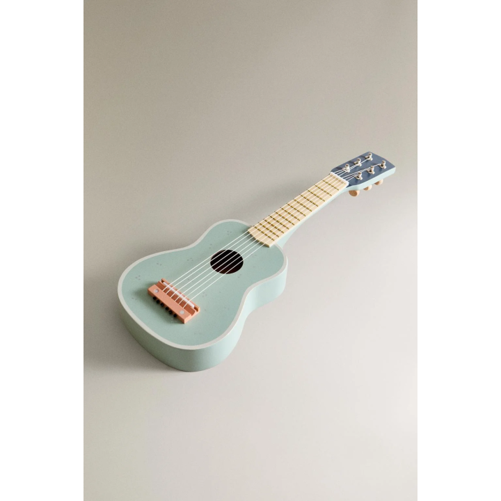 Детская игрушечная гитара