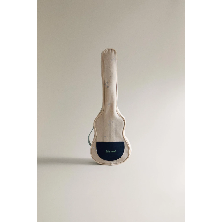 Детская игрушечная гитара