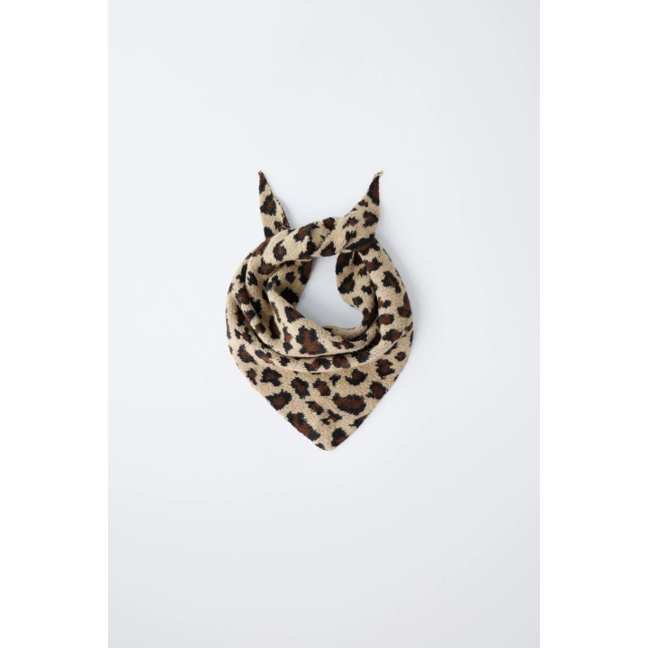 ТРЕУГОЛЬНАЯ ТРИКОТАЖНАЯ КОСЫНКА С АНИМАЛИСТИЧЕСКИМ ПРИНТОМ