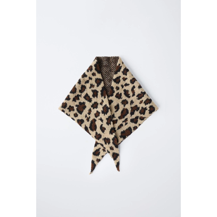 ТРЕУГОЛЬНАЯ ТРИКОТАЖНАЯ КОСЫНКА С АНИМАЛИСТИЧЕСКИМ ПРИНТОМ