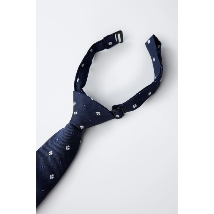 галстук с геометрическим принтом