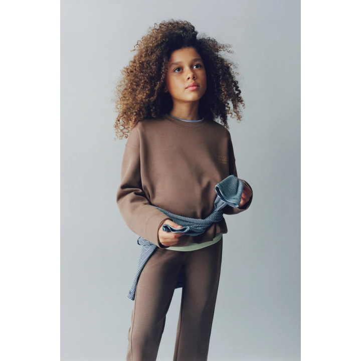 ТОЛСТОВКА С НАДПИСЬЮ ИЗ МОДАЛА