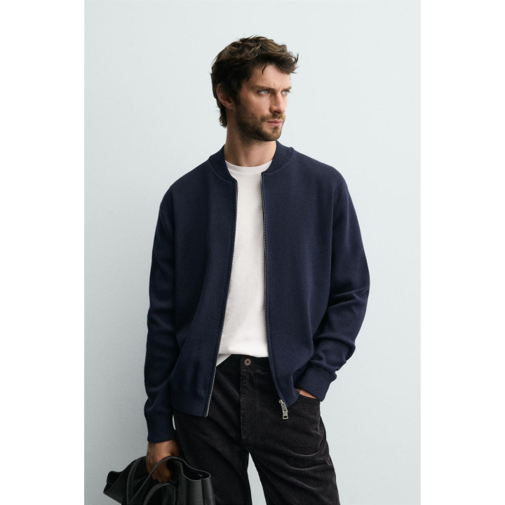 Кардиган из хлопково-вязаного плотного полотна