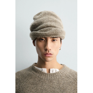 ШАПКА БИНИ ФАКТУРНАЯ — LIMITED EDITION